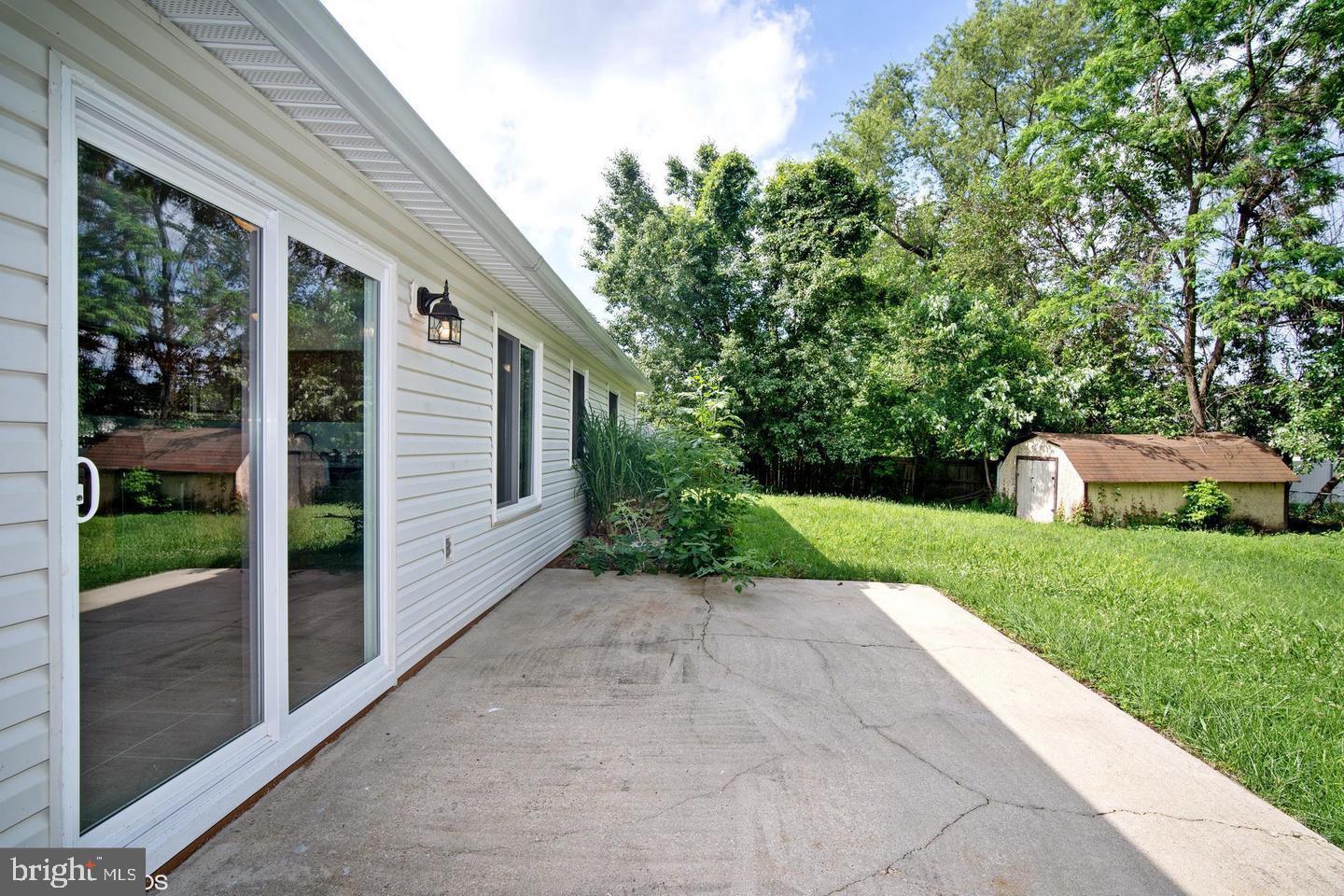 RAMBLING HILLS - Residential