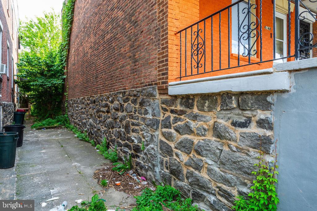 6144 LOCUST STREET