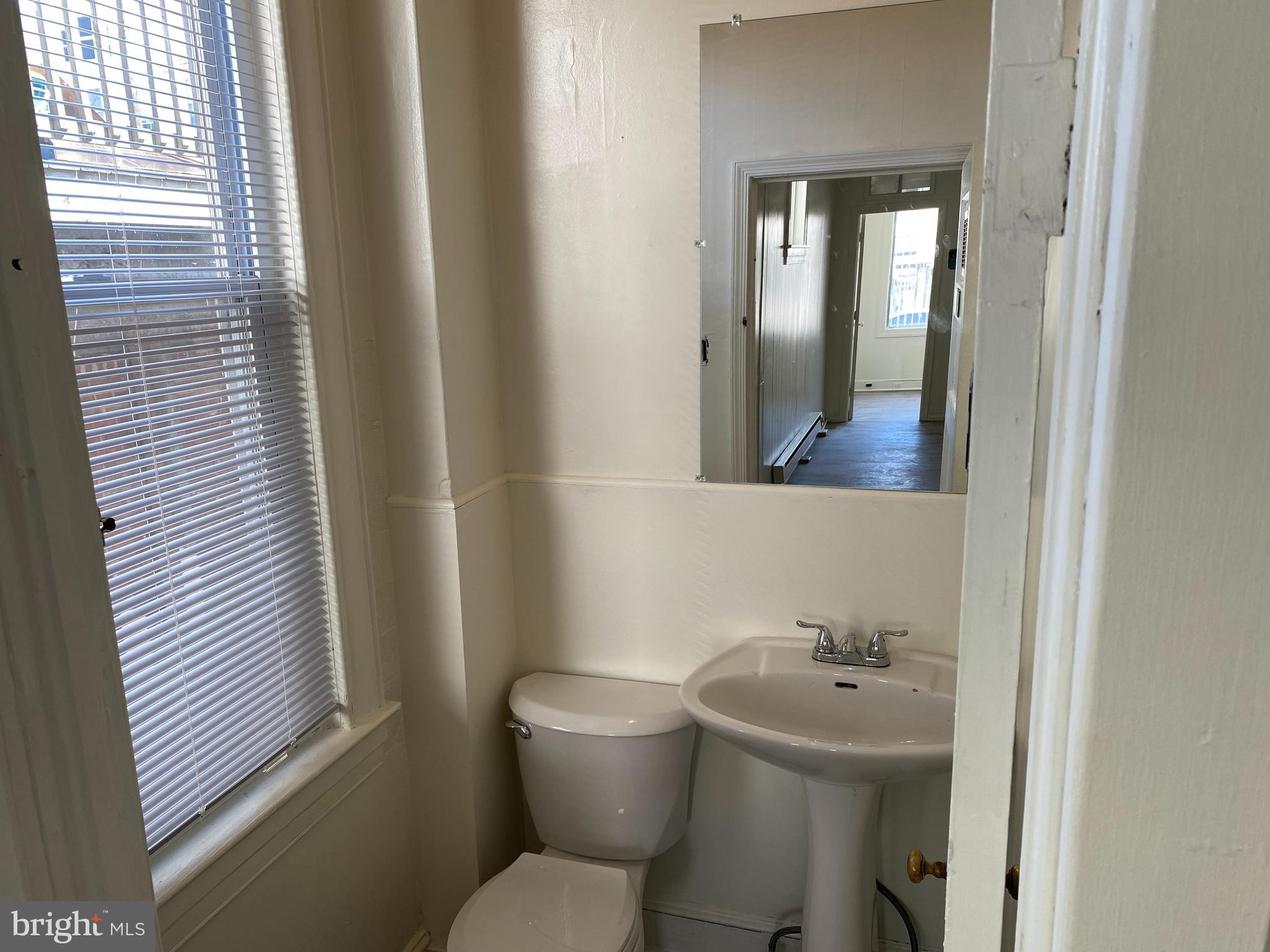 OVERLEA - Commercial Lease