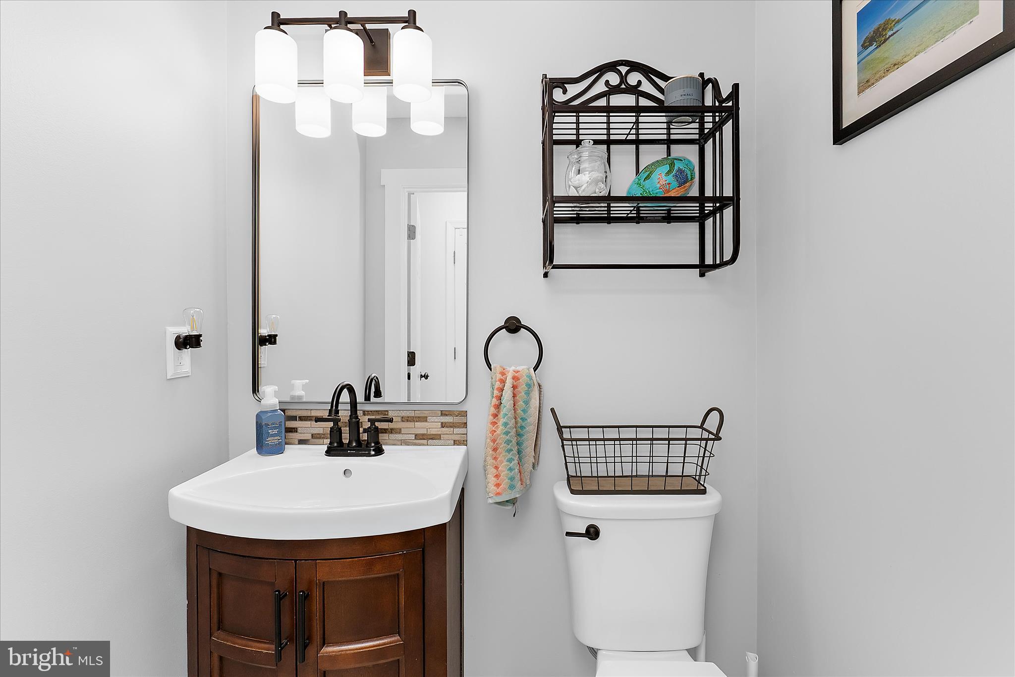 BEACHWOOD ESTATES - Residential