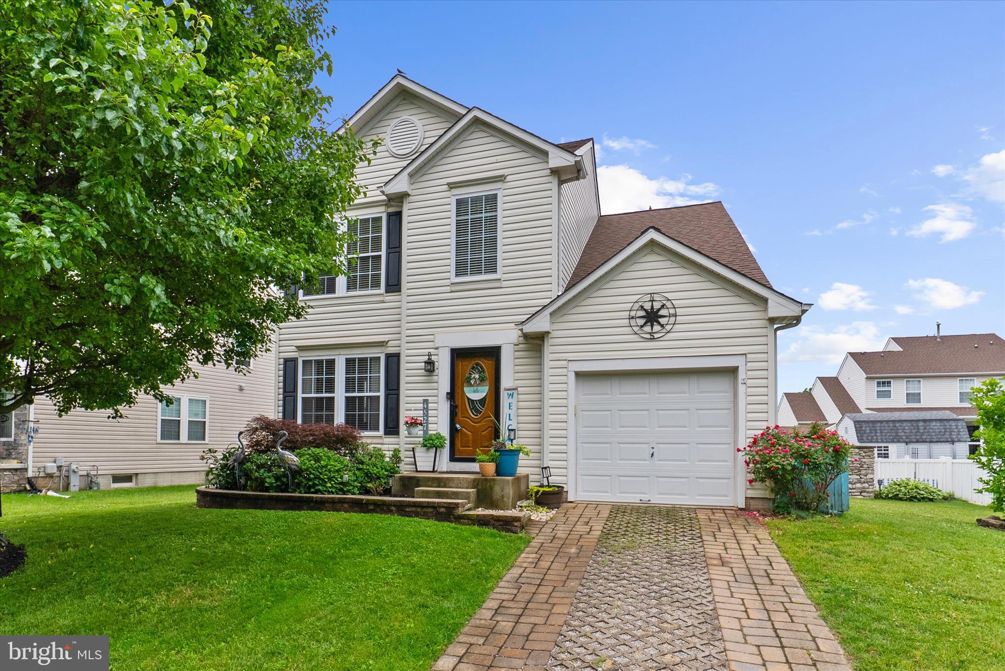 BEACHWOOD ESTATES - Residential