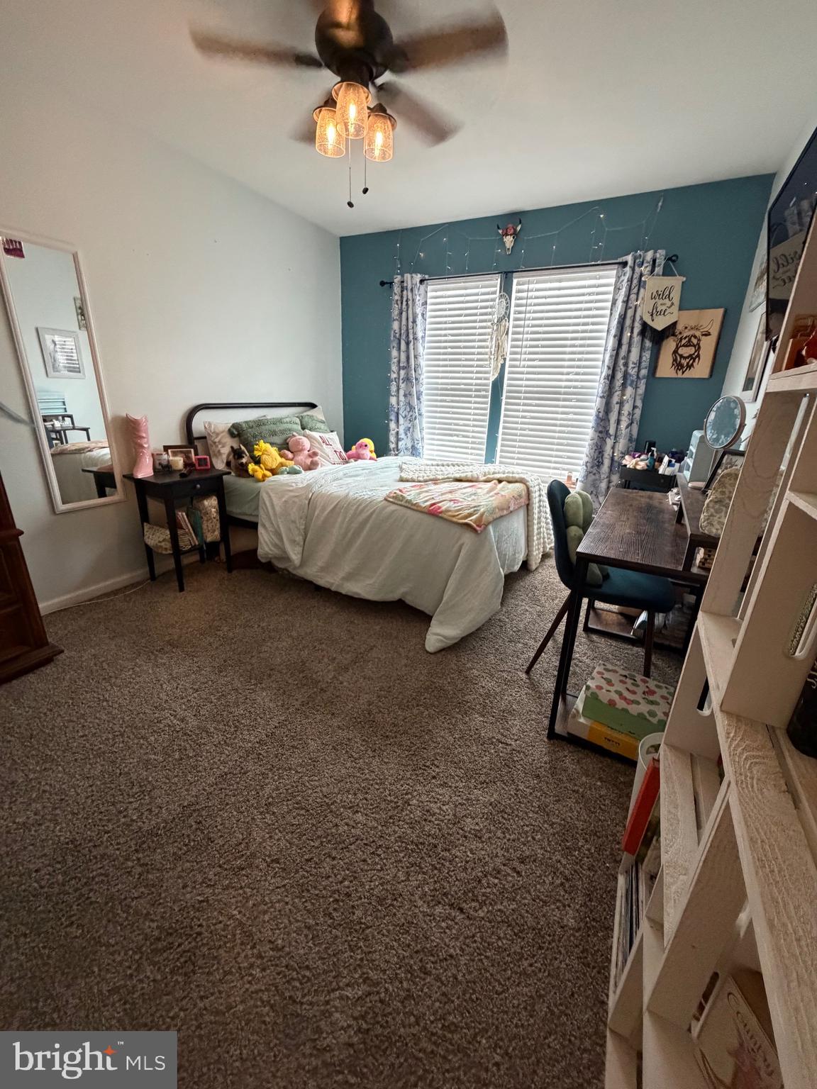 BEACHWOOD ESTATES - Residential