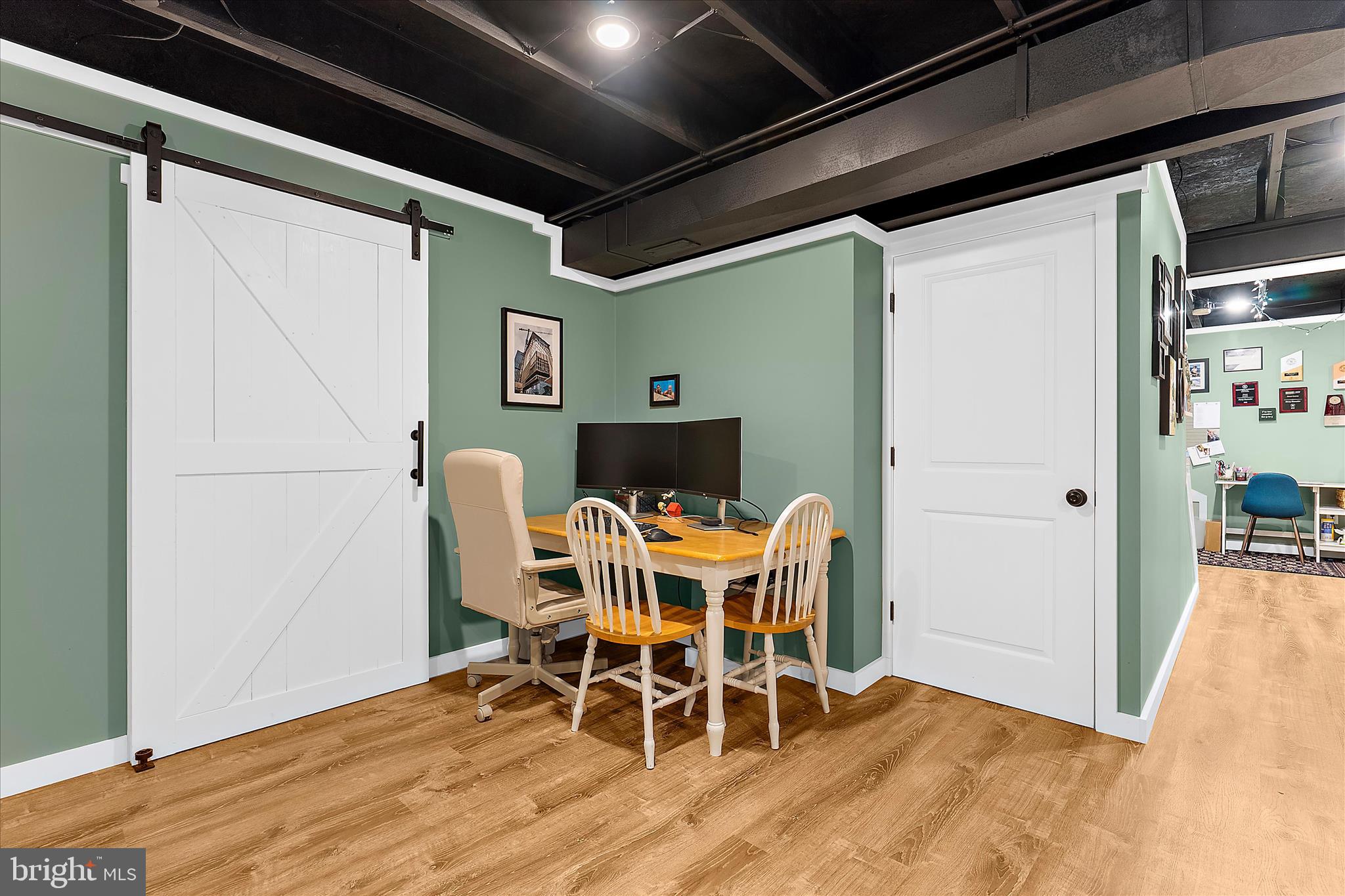 BEACHWOOD ESTATES - Residential