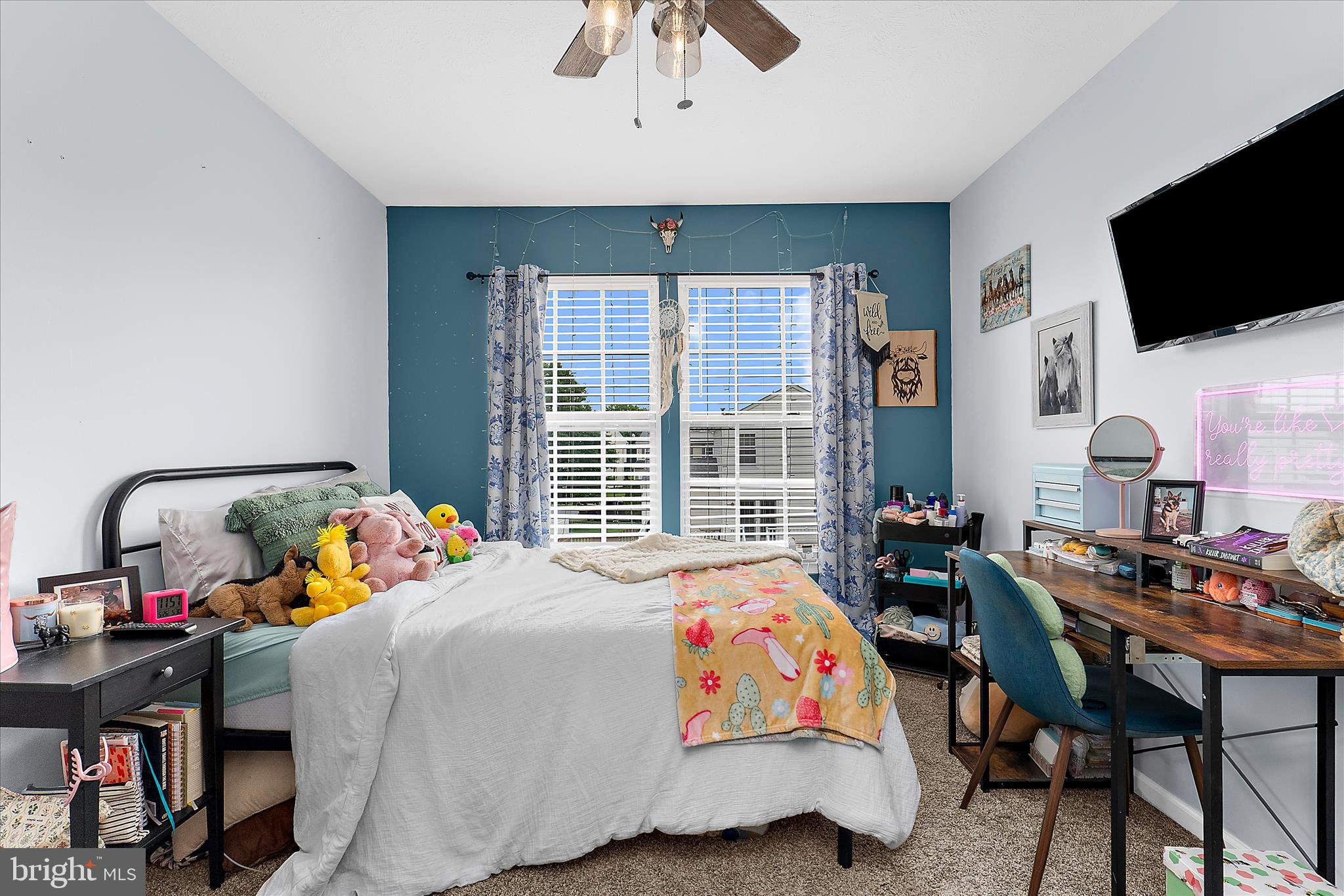 BEACHWOOD ESTATES - Residential