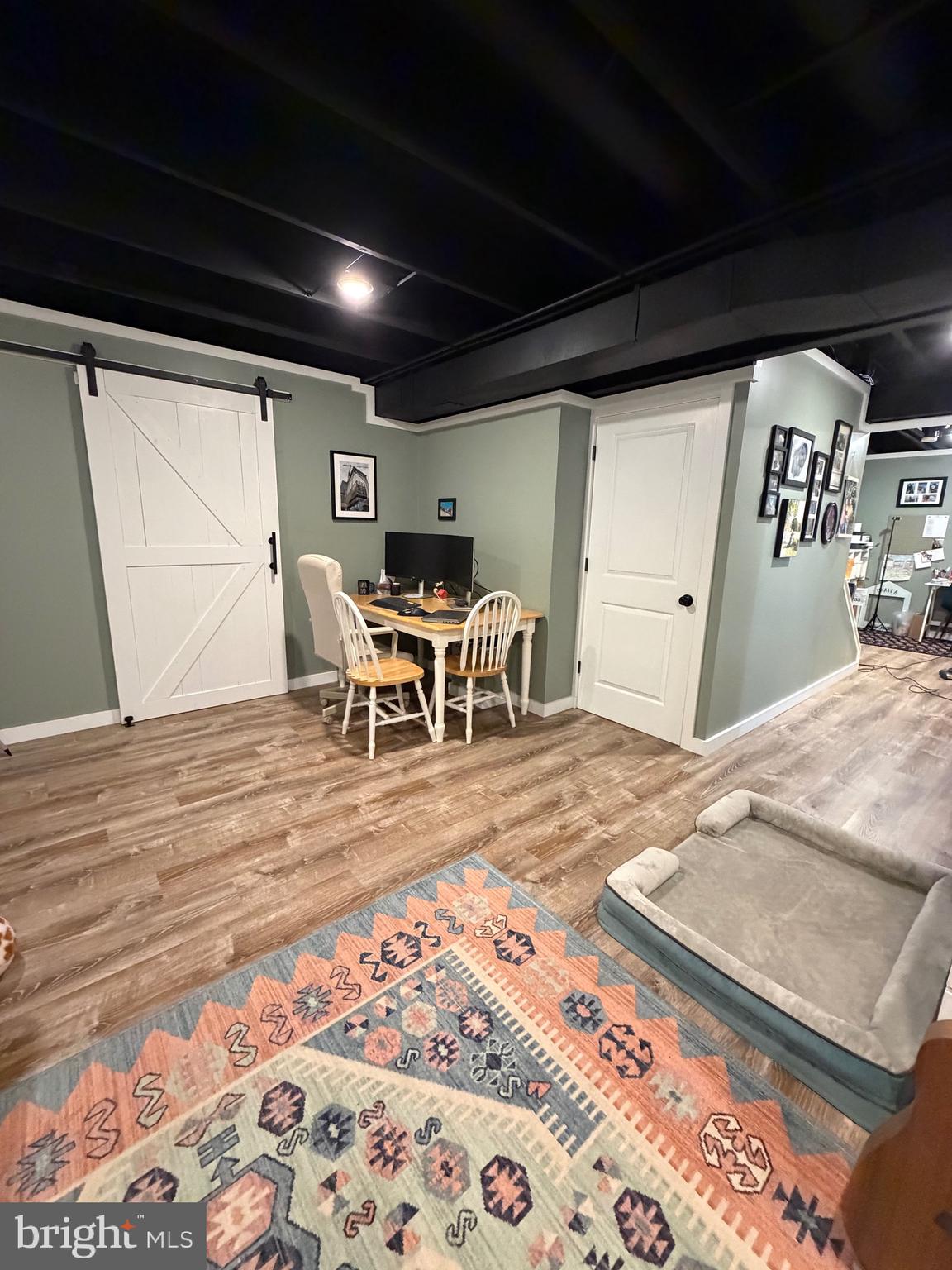 BEACHWOOD ESTATES - Residential