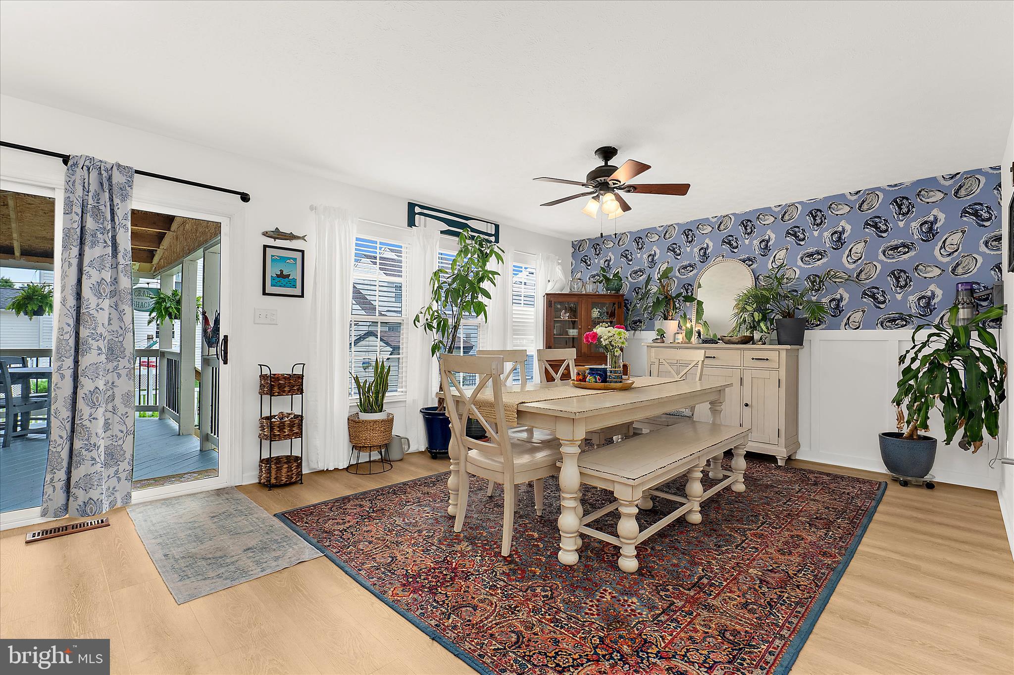 BEACHWOOD ESTATES - Residential
