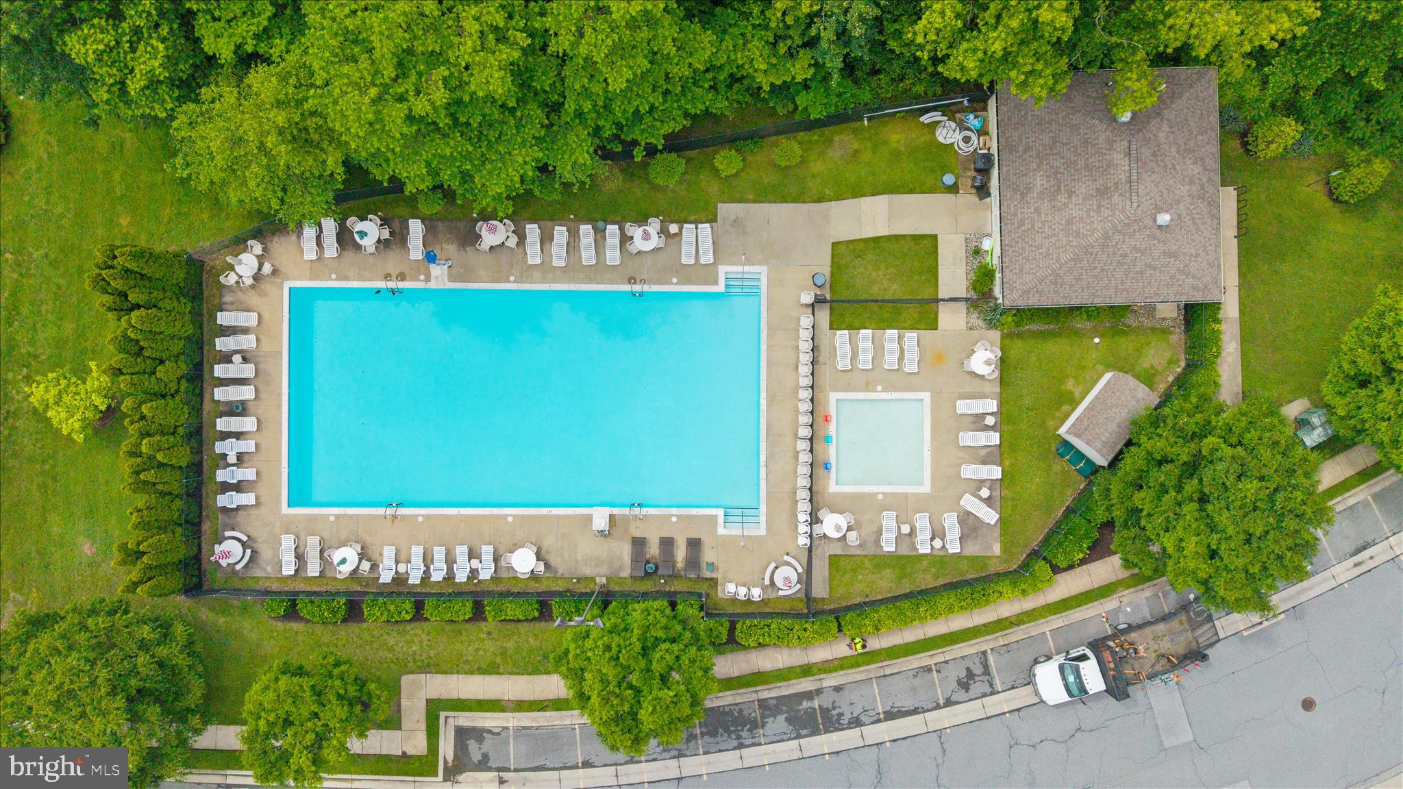 BEACHWOOD ESTATES - Residential