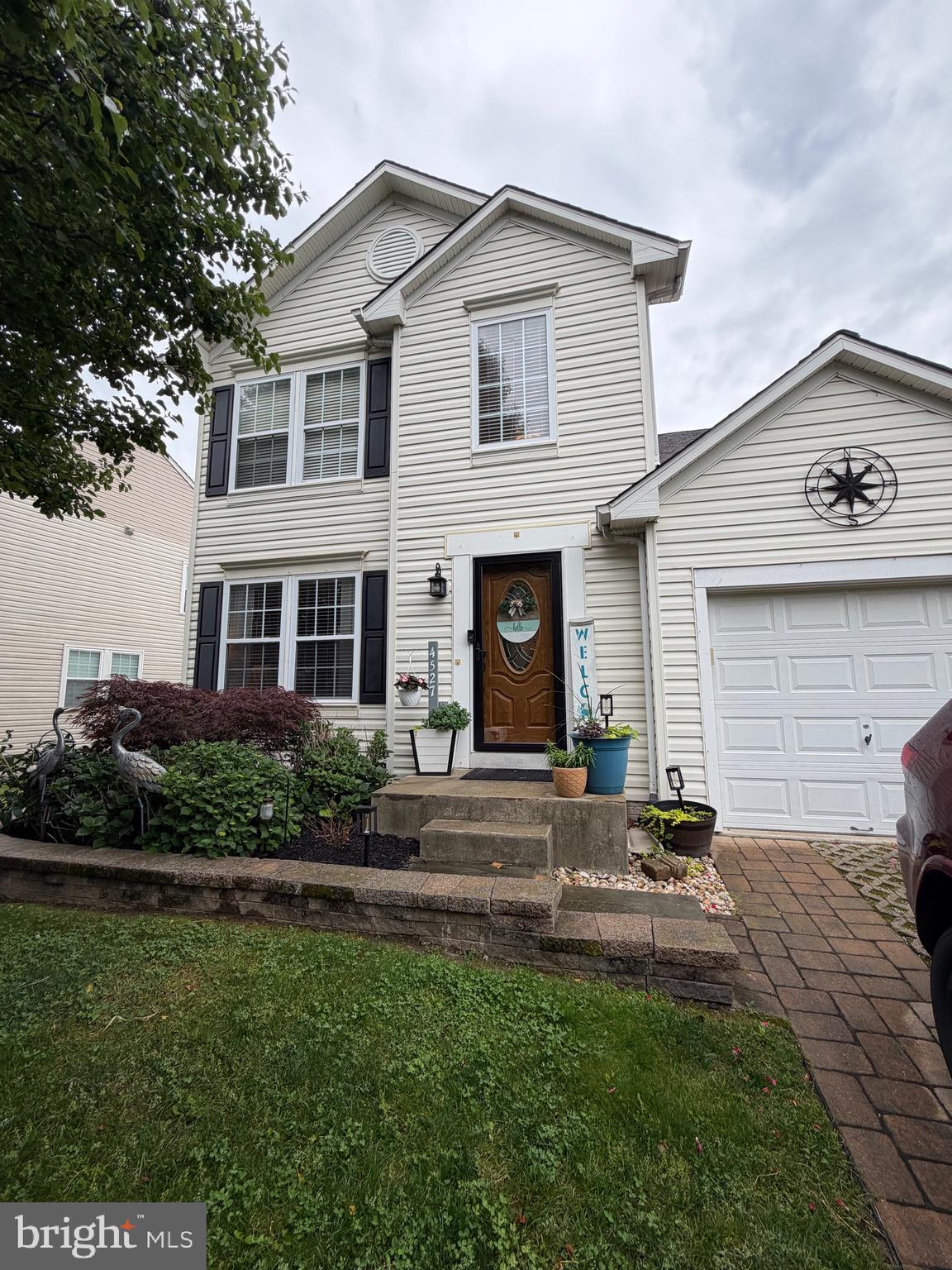 BEACHWOOD ESTATES - Residential