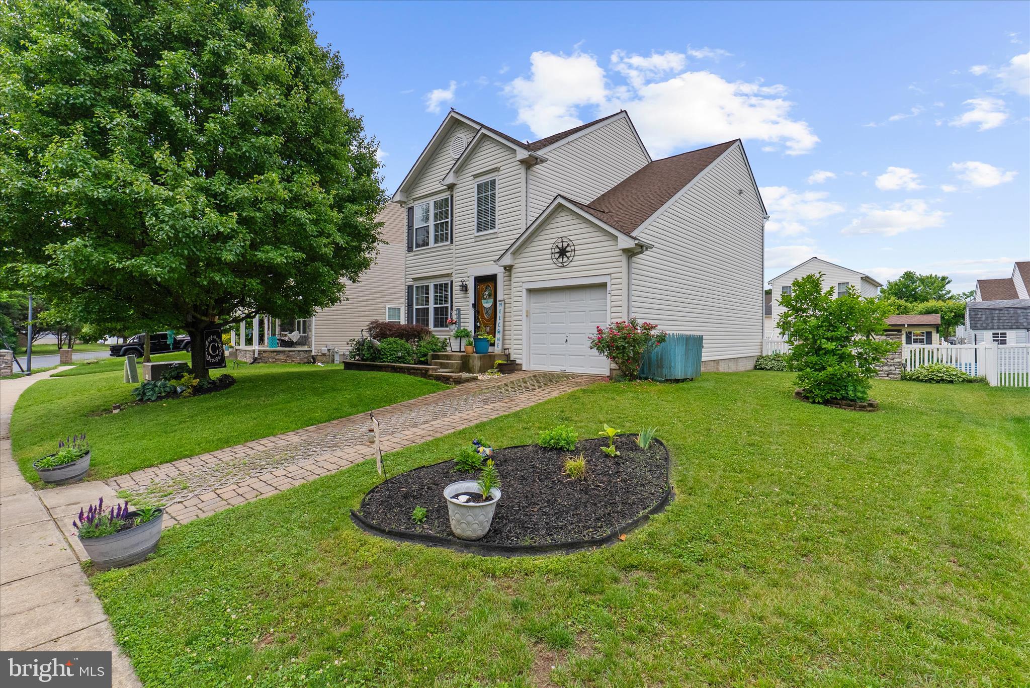 BEACHWOOD ESTATES - Residential