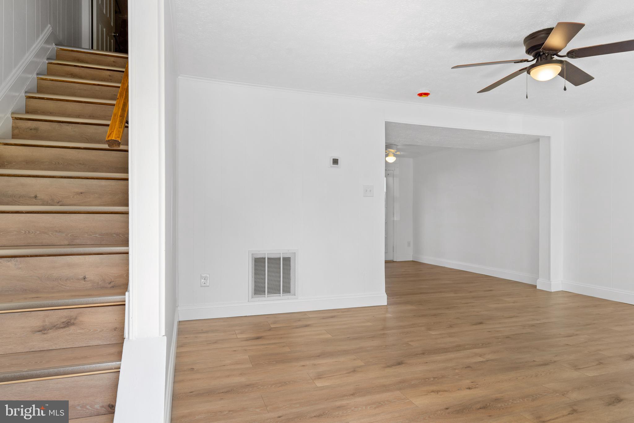 ELKTON TOWNHOUSES - Residential