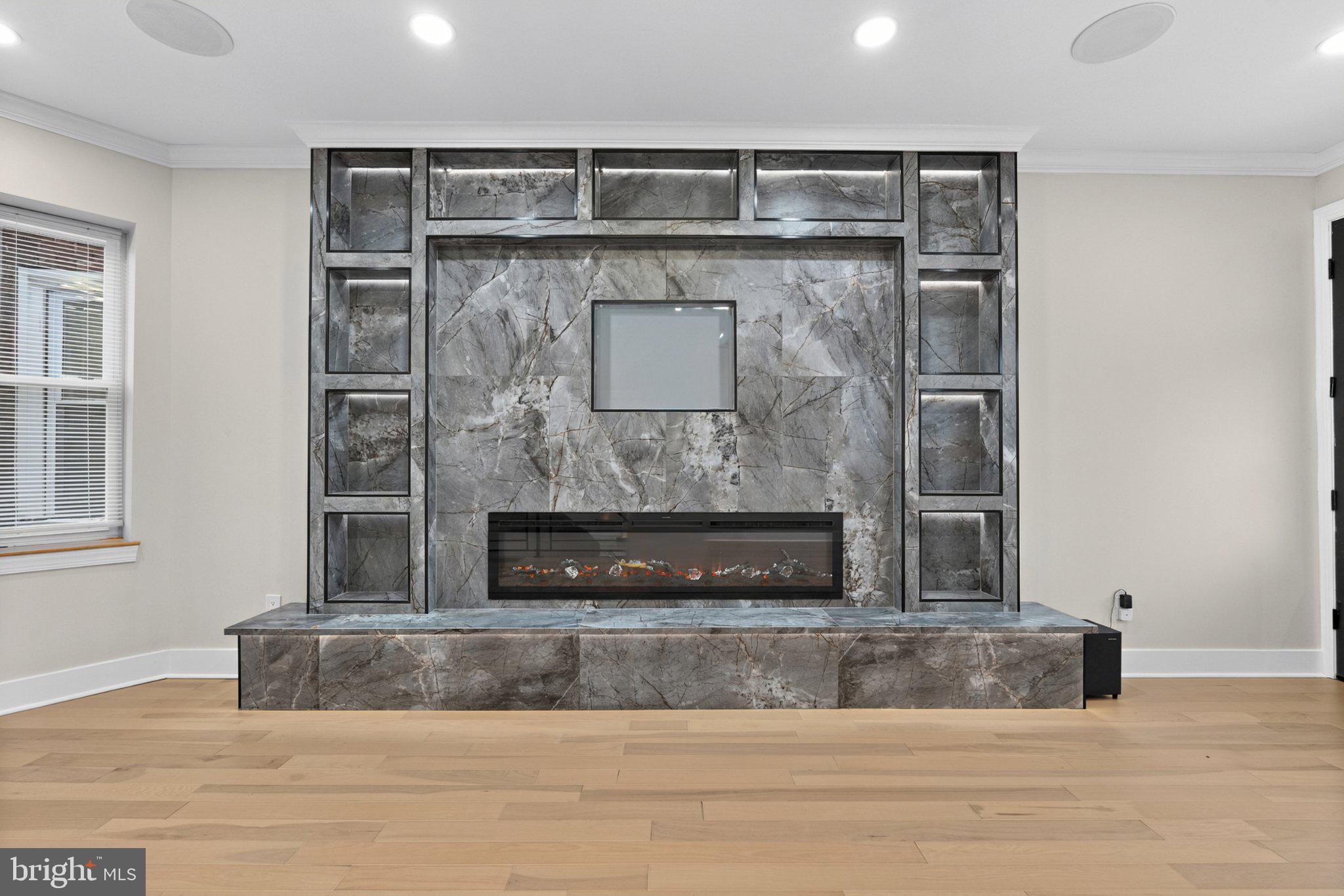 245 S 51ST STREET