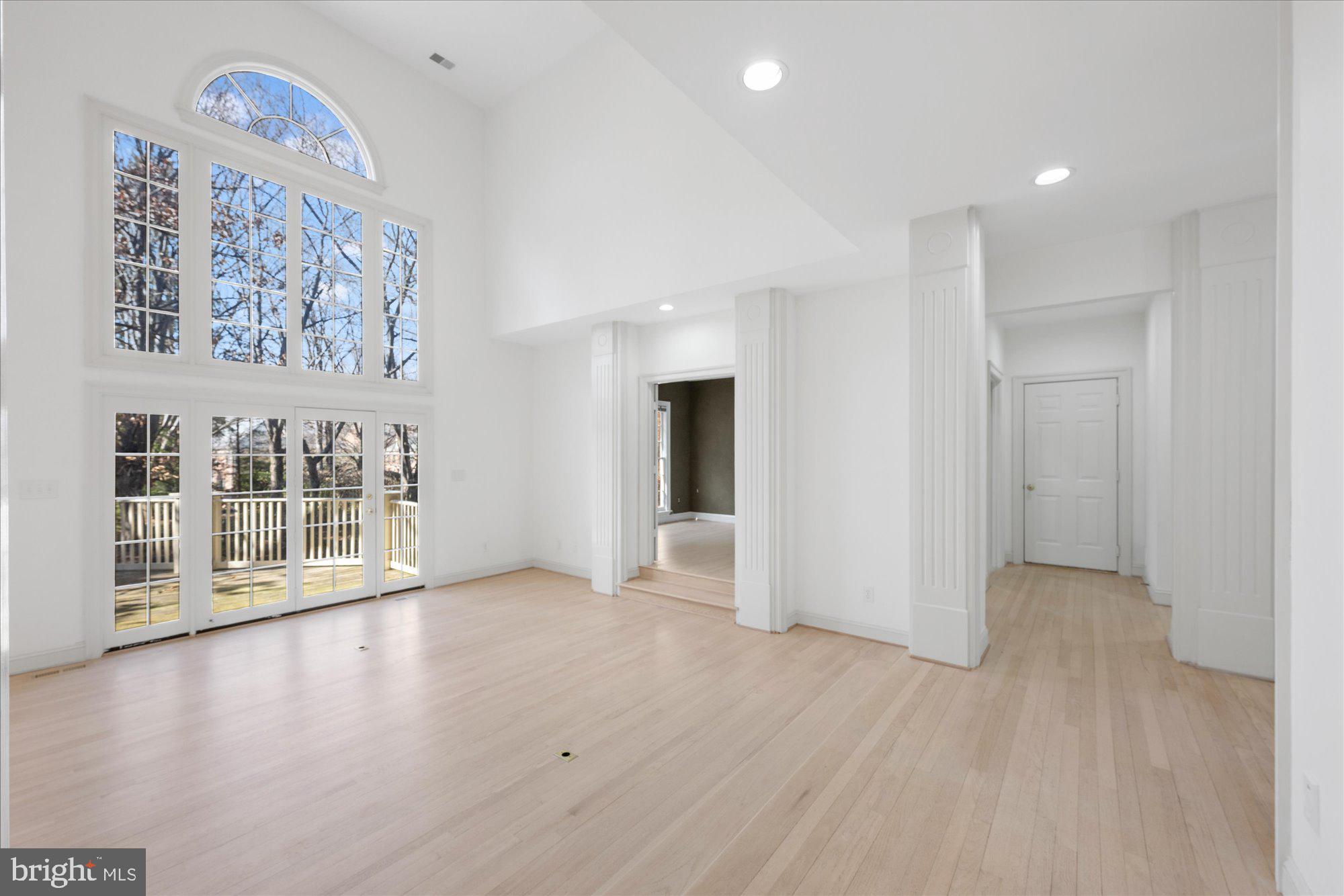 AVENEL - Residential Lease