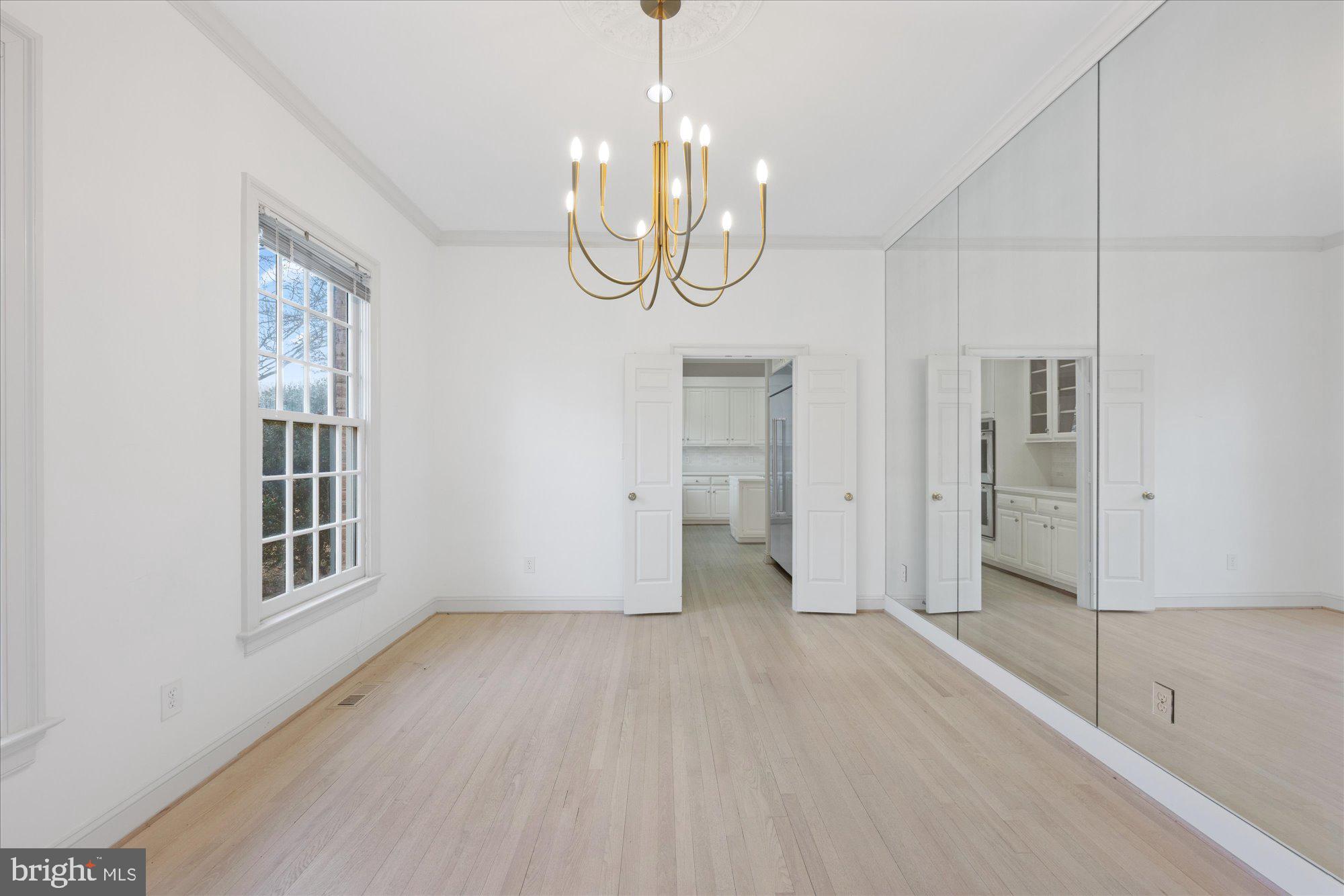 AVENEL - Residential Lease