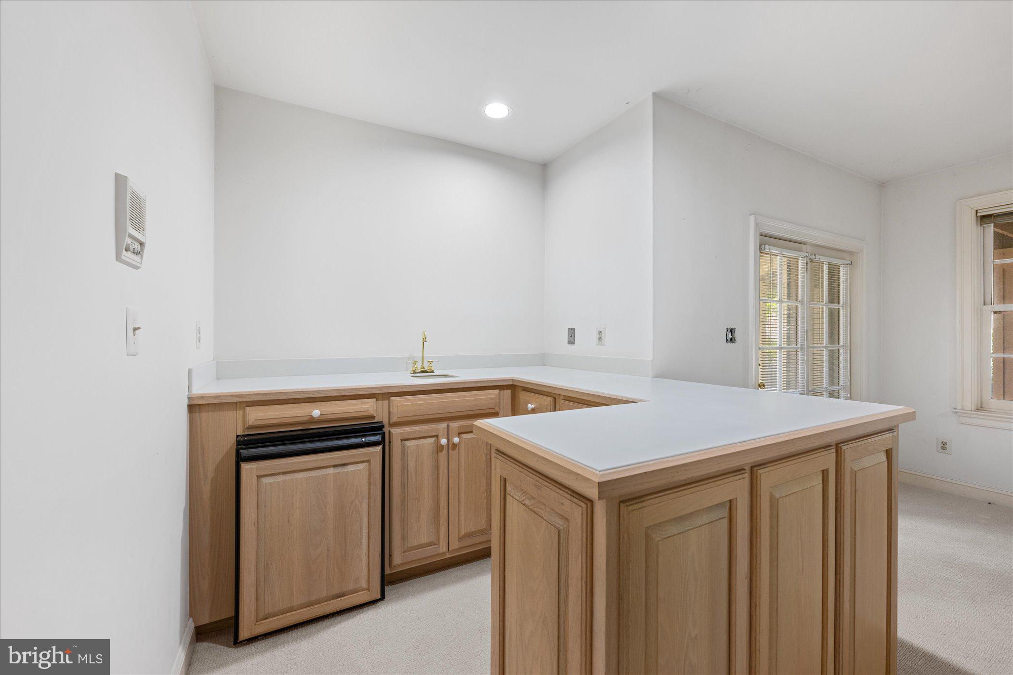 AVENEL - Residential Lease