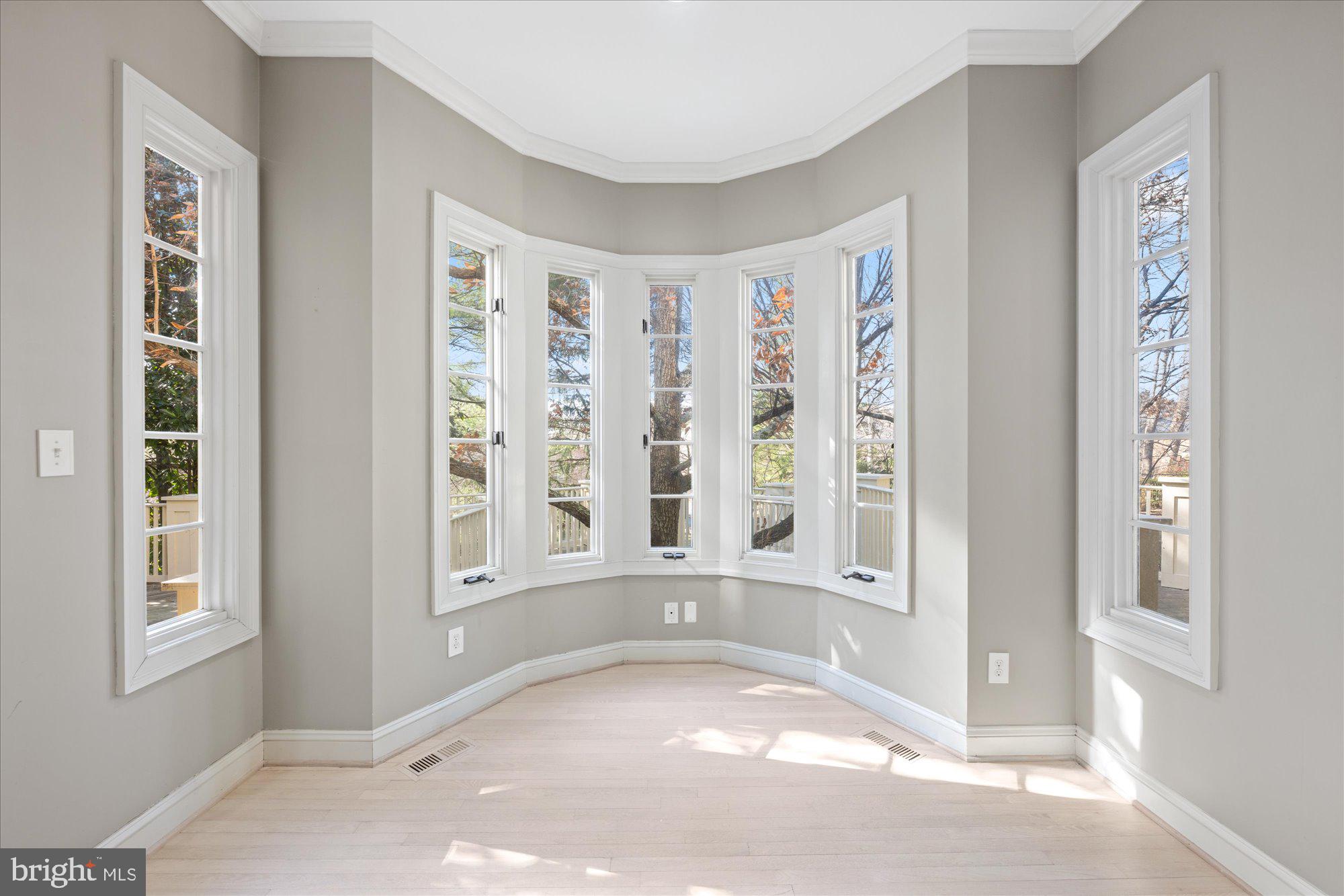 AVENEL - Residential Lease