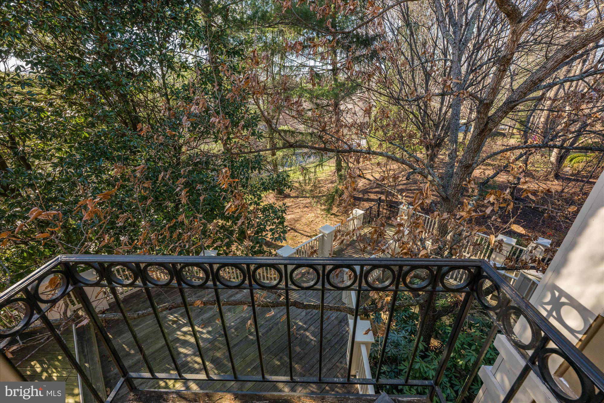 AVENEL - Residential Lease