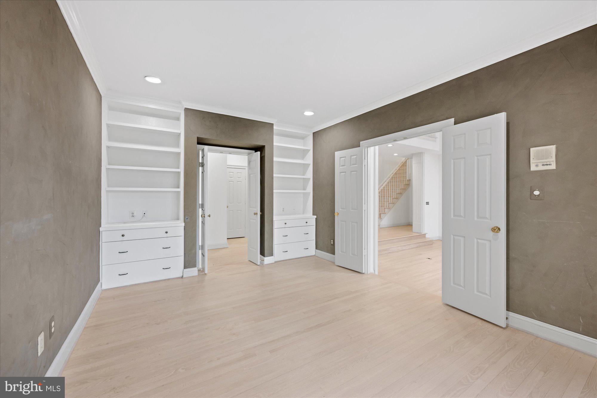 AVENEL - Residential Lease