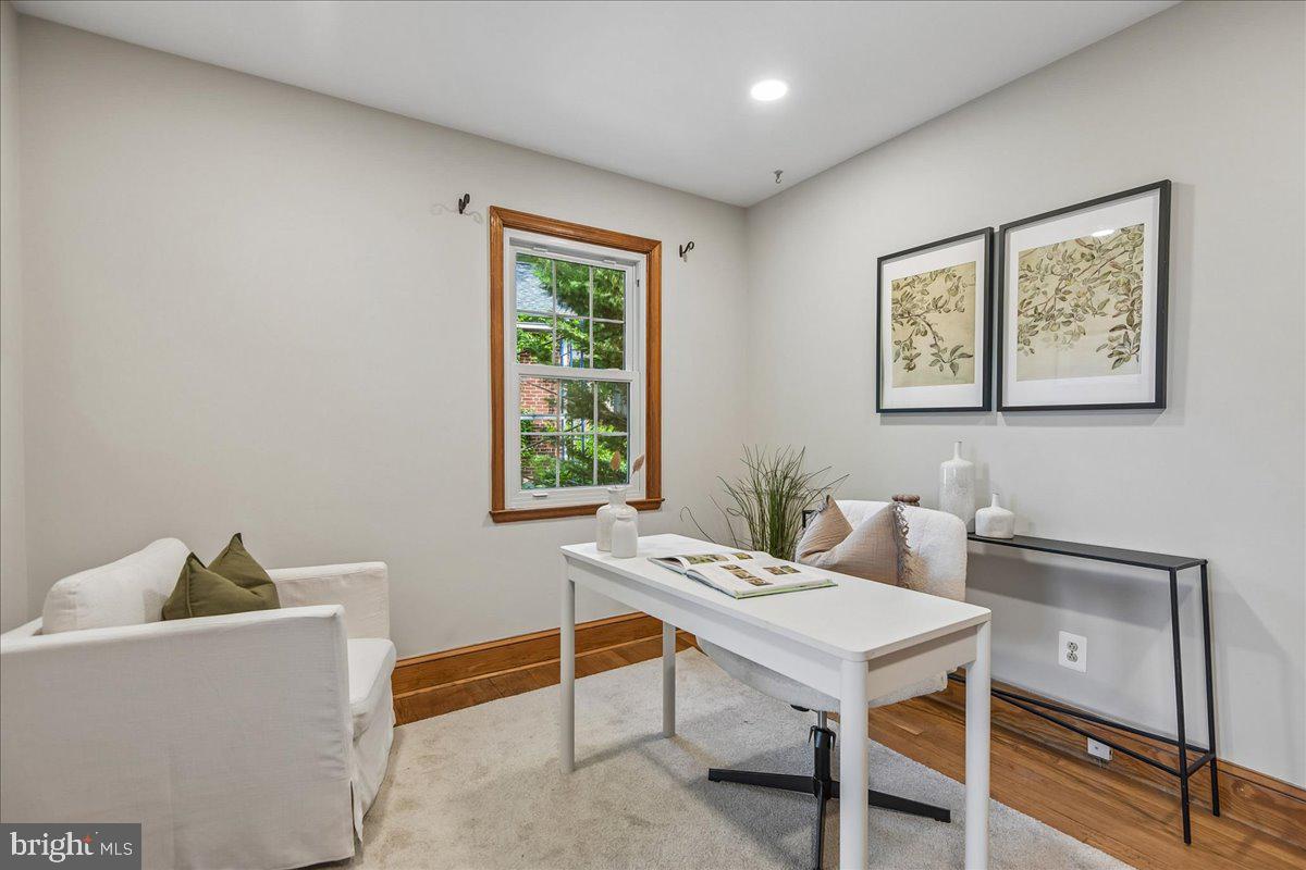 DARNALL MANOR - Residential