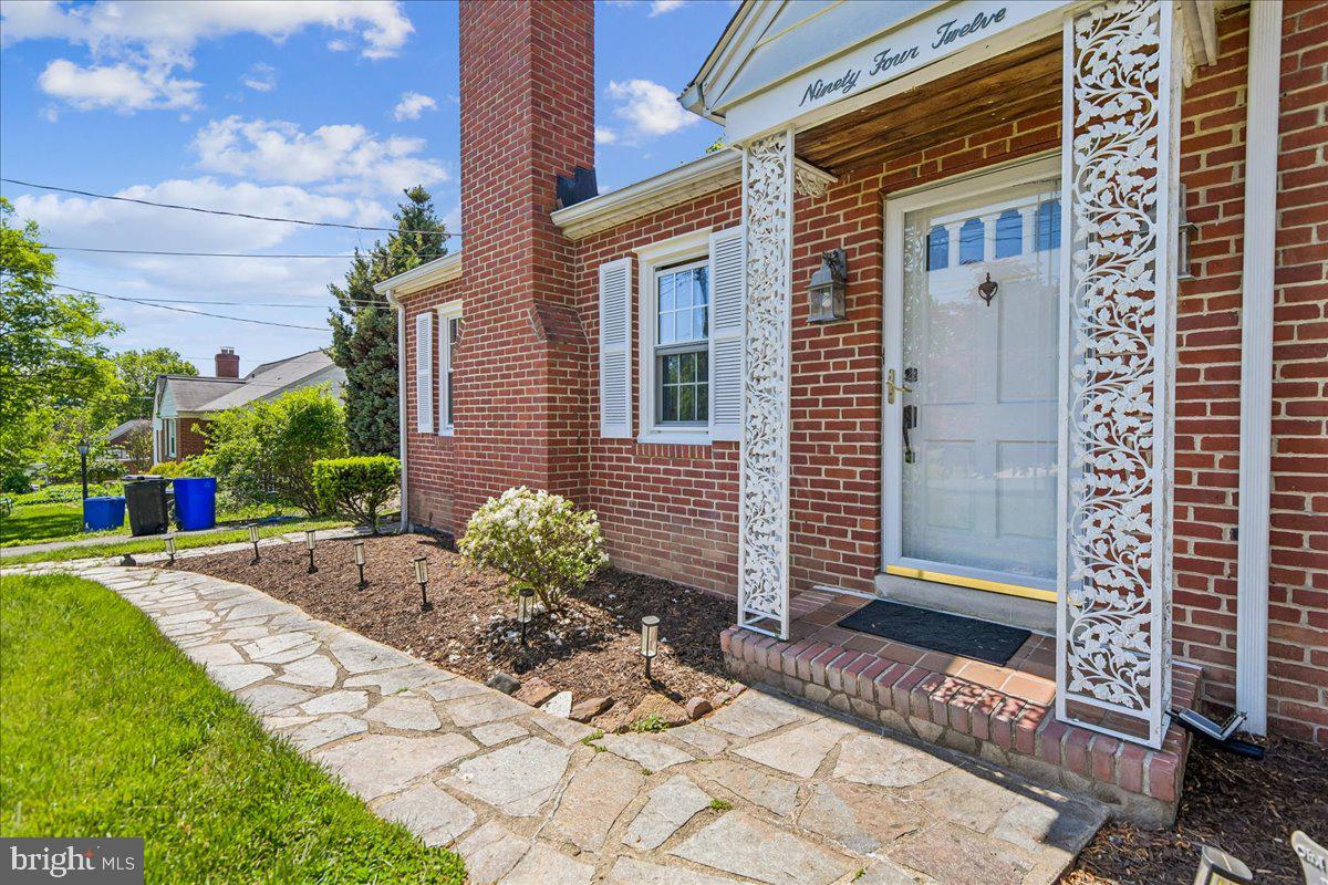 DARNALL MANOR - Residential