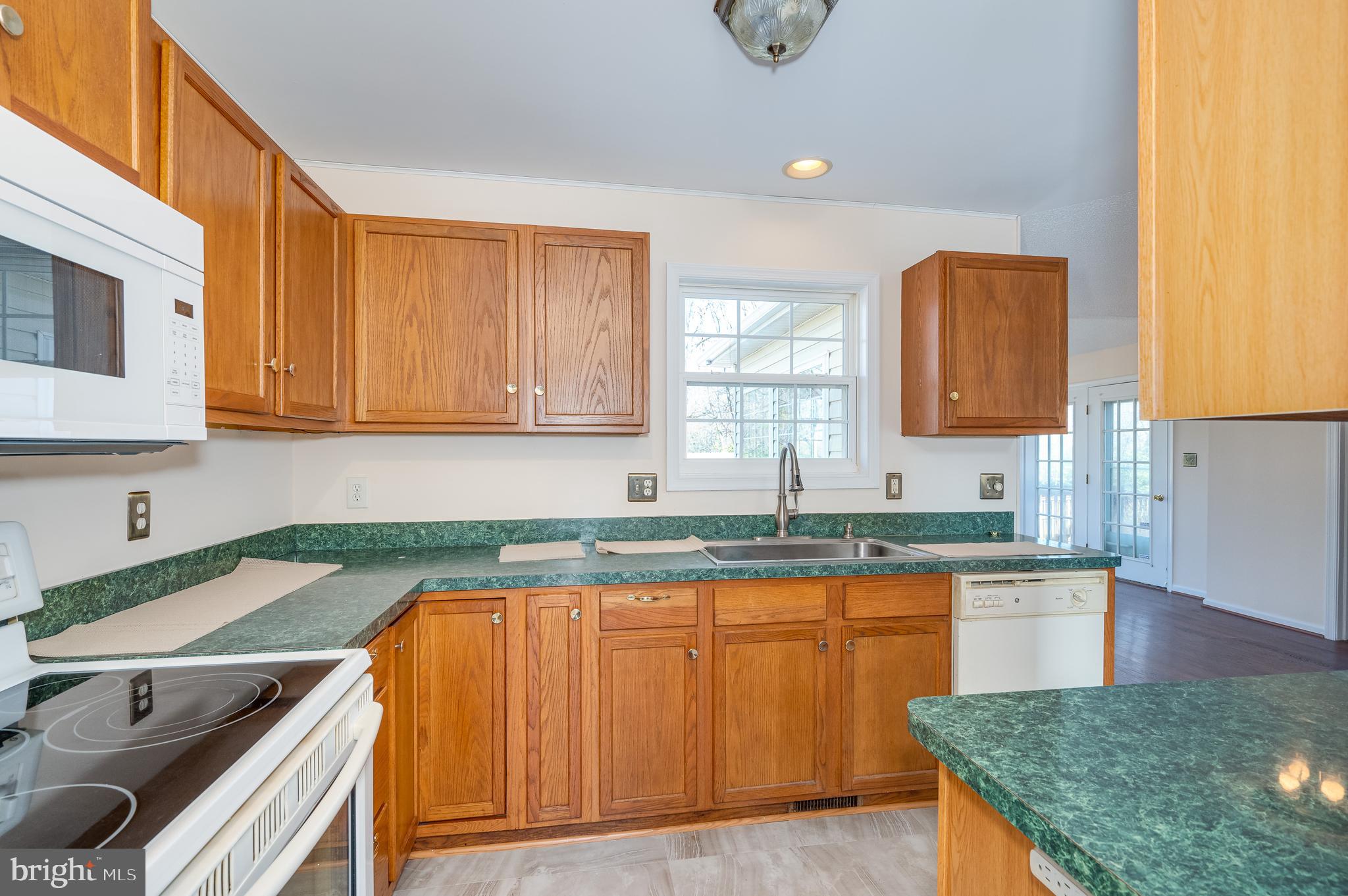 SUMMER HILL - Residential