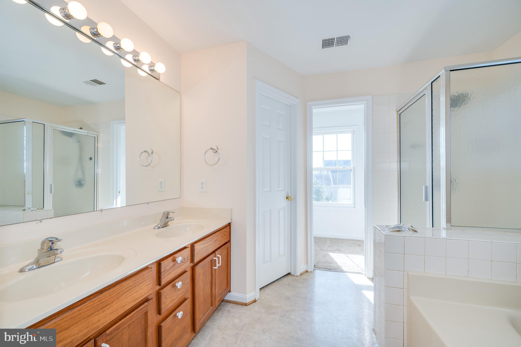 SUMMER HILL - Residential