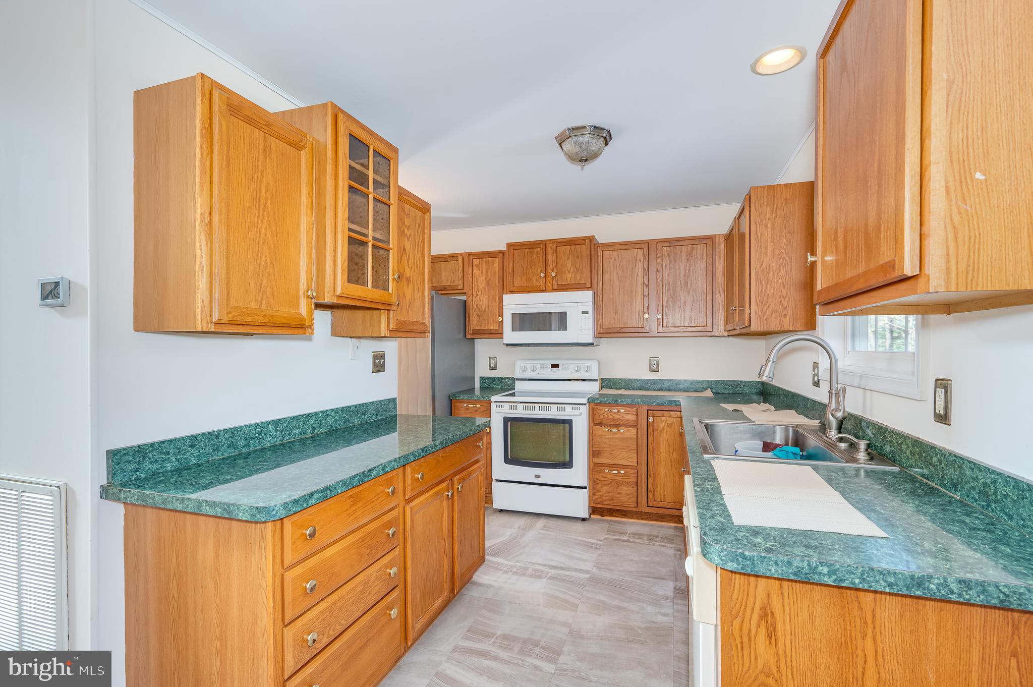 SUMMER HILL - Residential