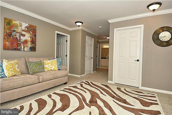 MERRIMONT TRACE - Residential