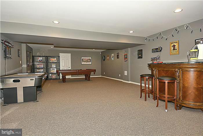 MERRIMONT TRACE - Residential