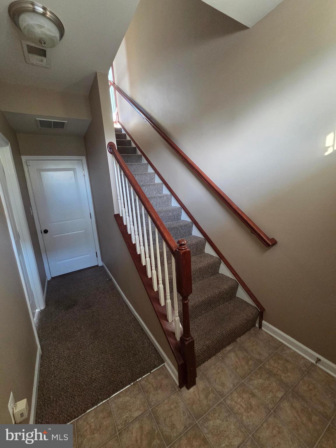 O'DONNELL SQUARE - Residential Lease