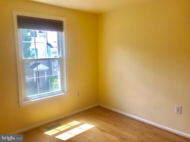 NEWGATE - Residential Lease