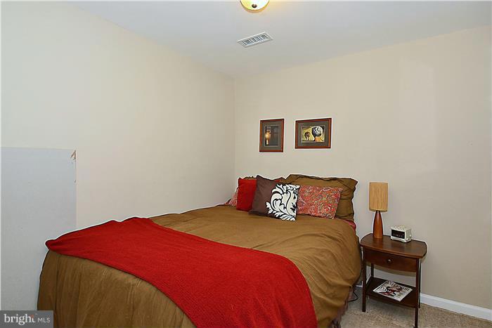 STONEHENGE - Residential