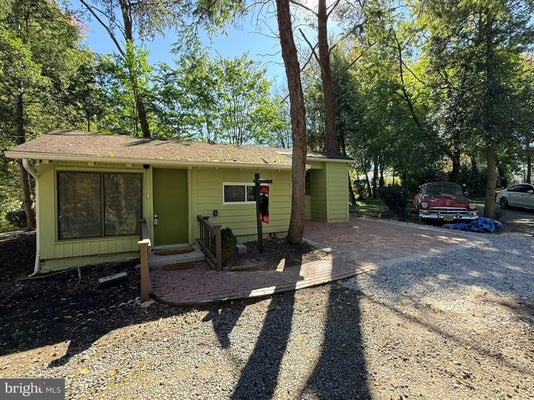 6048 RAMSHORN PL, MC LEAN, VA 22101 - Image 75752934a48ac6f0d4e1ffad77d3bd20/3989320913