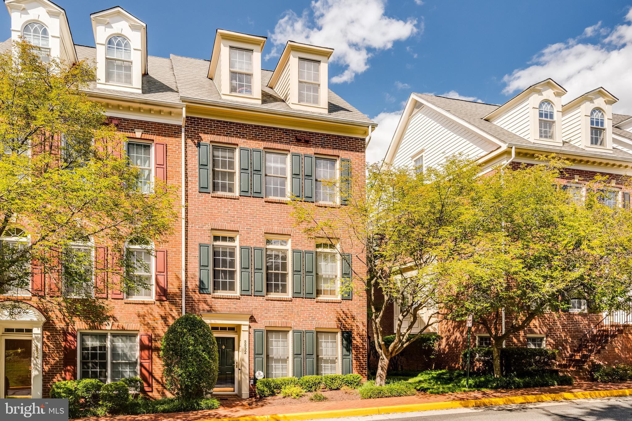 TYSONS VILLAGE - Residential