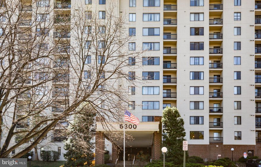 Welcome to your fully renovated oasis in the heart of Alexandria! This stunning condo offers new wide plank engineered hardwood floors that flow seamlessly throughout the space. Step into the fully updated kitchen, where sleek countertops, stainless steel appliances, and ample cabinet space await the culinary enthusiast. The two bathrooms have also been fully updated.  The second bedroom is versatile, complete with a convenient Murphy bed that effortlessly transforms the space to suit your needs, whether it's a guest room or home office.

Enjoy the large private balcony, the perfect spot for morning coffee or evening relaxation. This is one of the largest units in the building, providing plenty of space to spread out and make this condo your own.

Conveniently located near DC, shopping, restaurants, and major commuter routes, this condo offers the epitome of urban living with all the comforts of home. Don't miss your opportunity to own this exceptional residence – schedule your showing today!