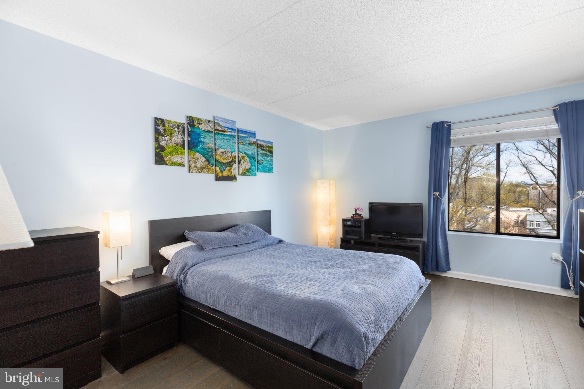 SENTINEL OF LANDMARK - Residential