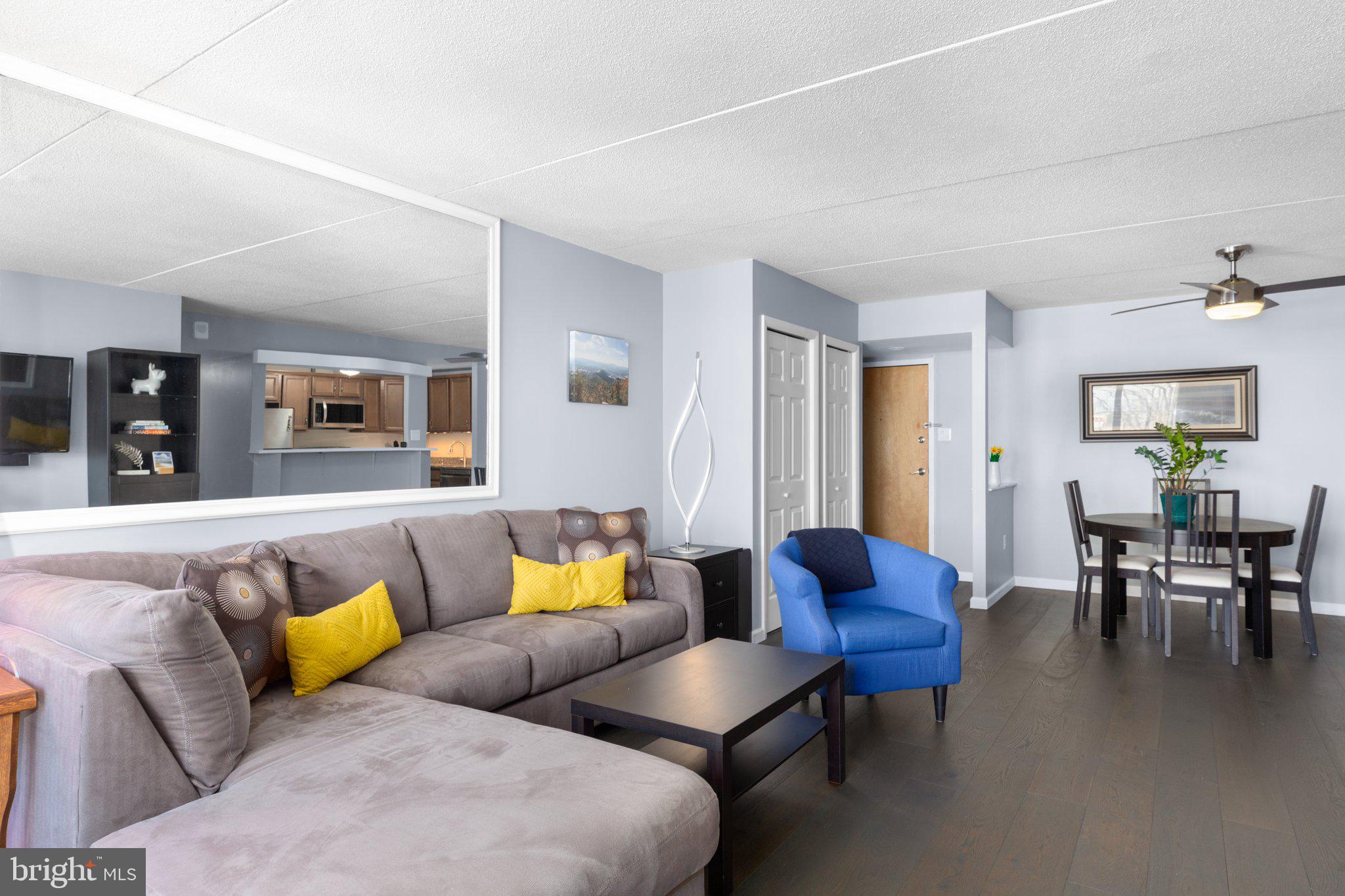 SENTINEL OF LANDMARK - Residential