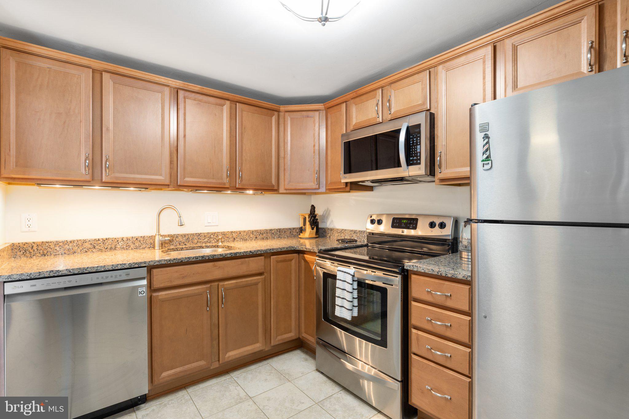 SENTINEL OF LANDMARK - Residential