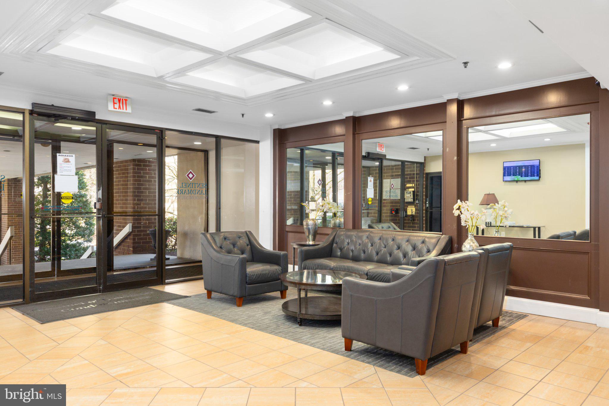 SENTINEL OF LANDMARK - Residential