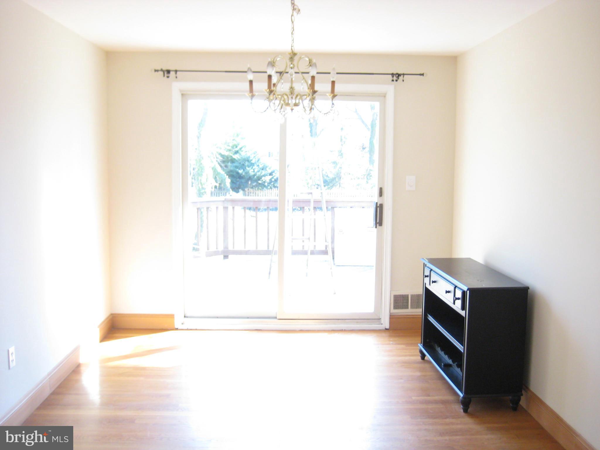 ROSEMONT - Residential Lease