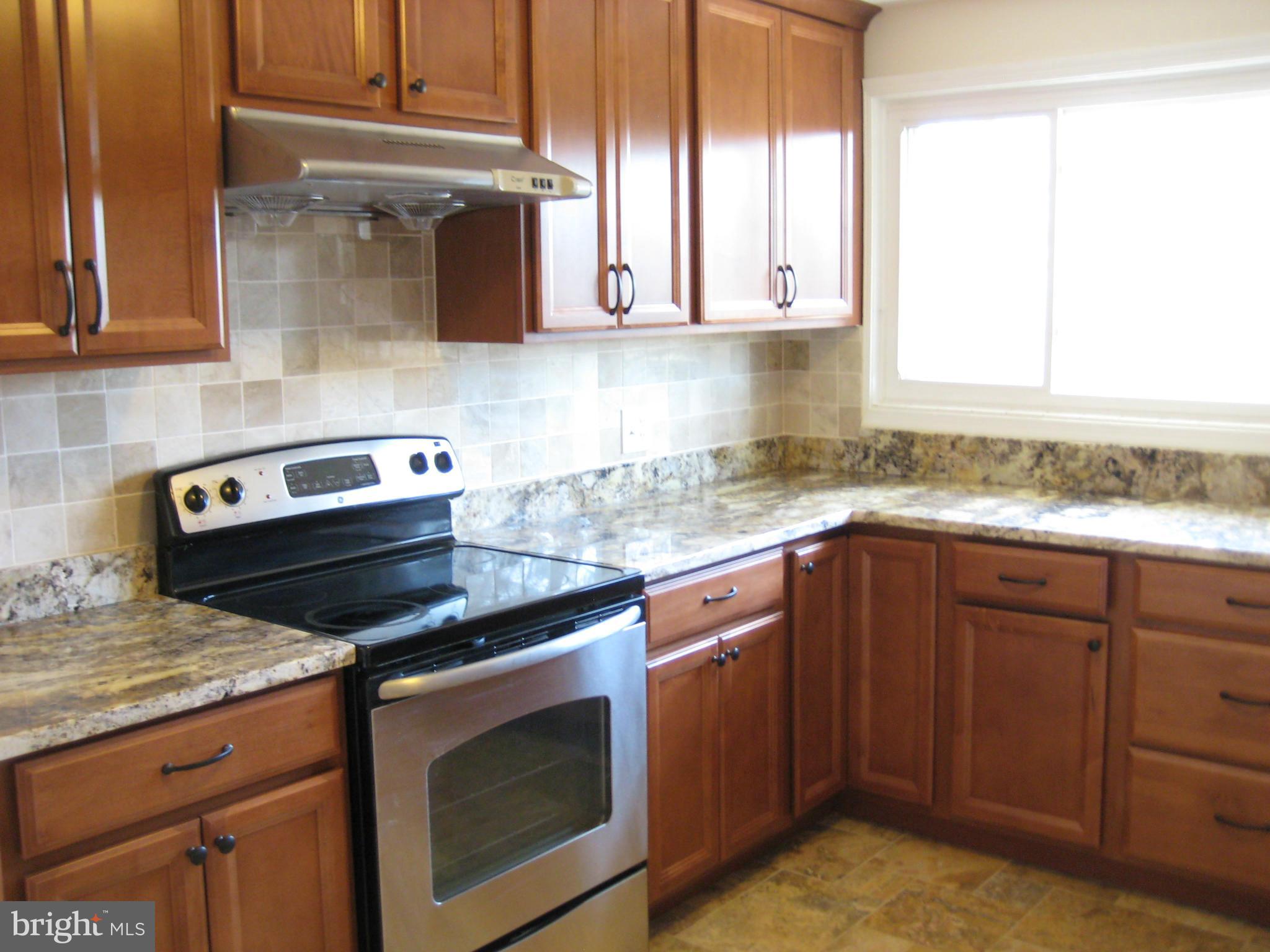 ROSEMONT - Residential Lease