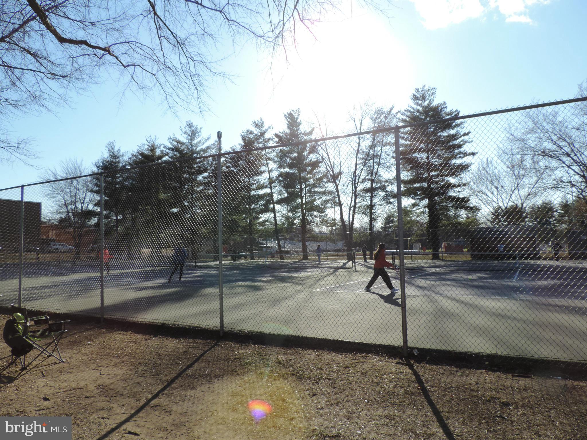 ROSEMONT - Residential Lease