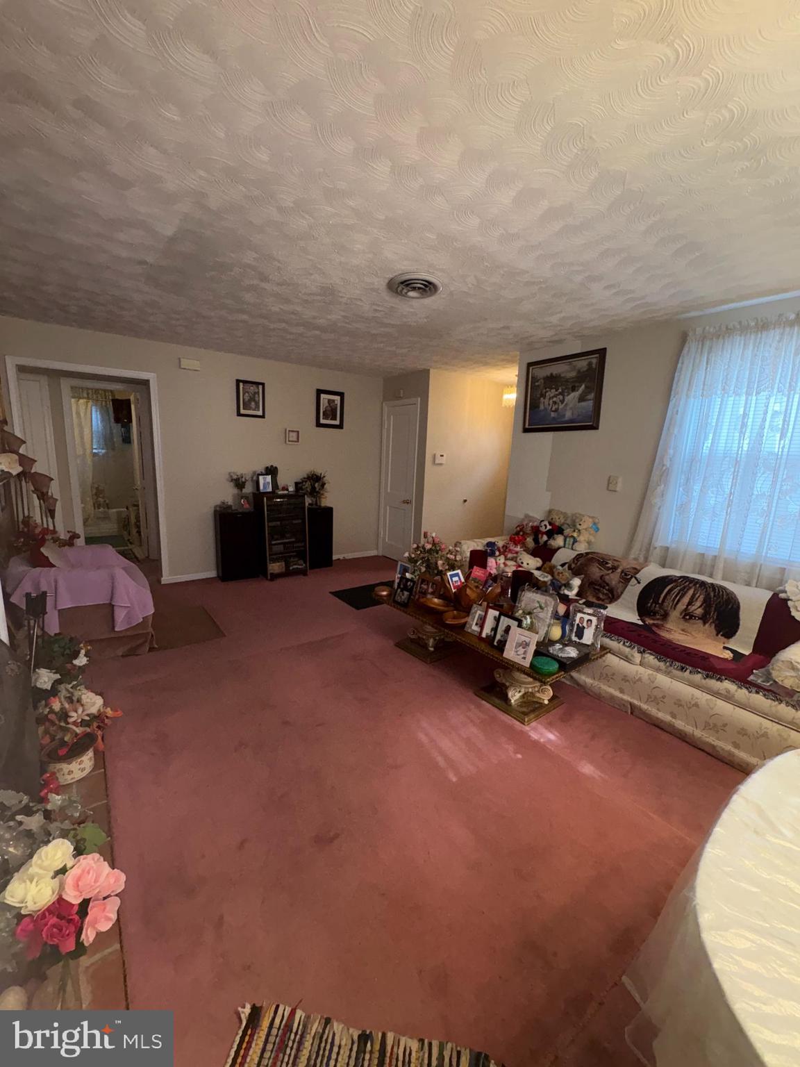 WOODLAWN - Residential