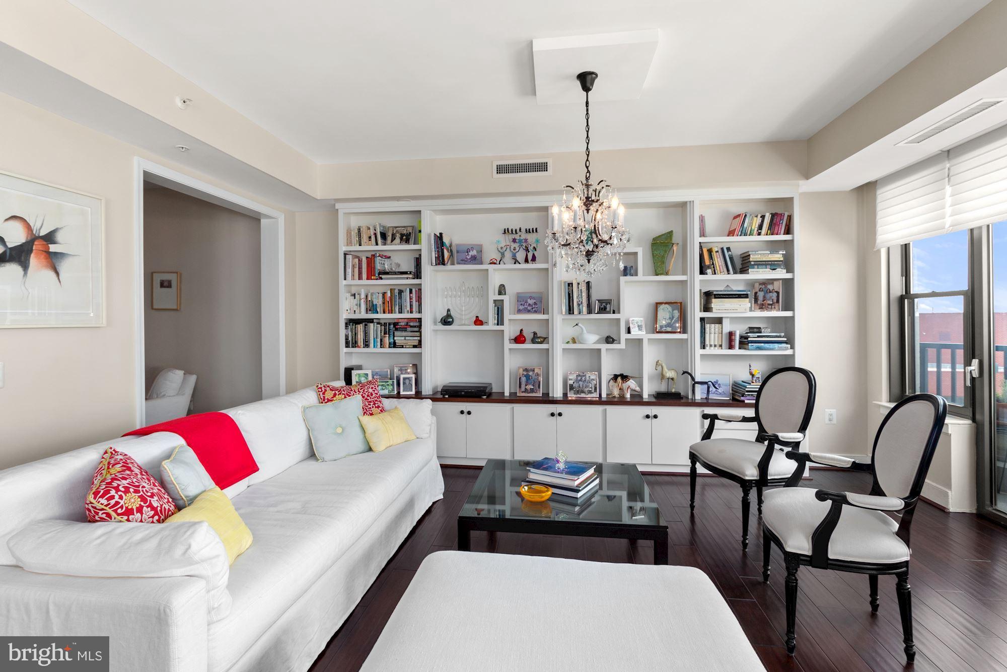 LIONSGATE - Residential