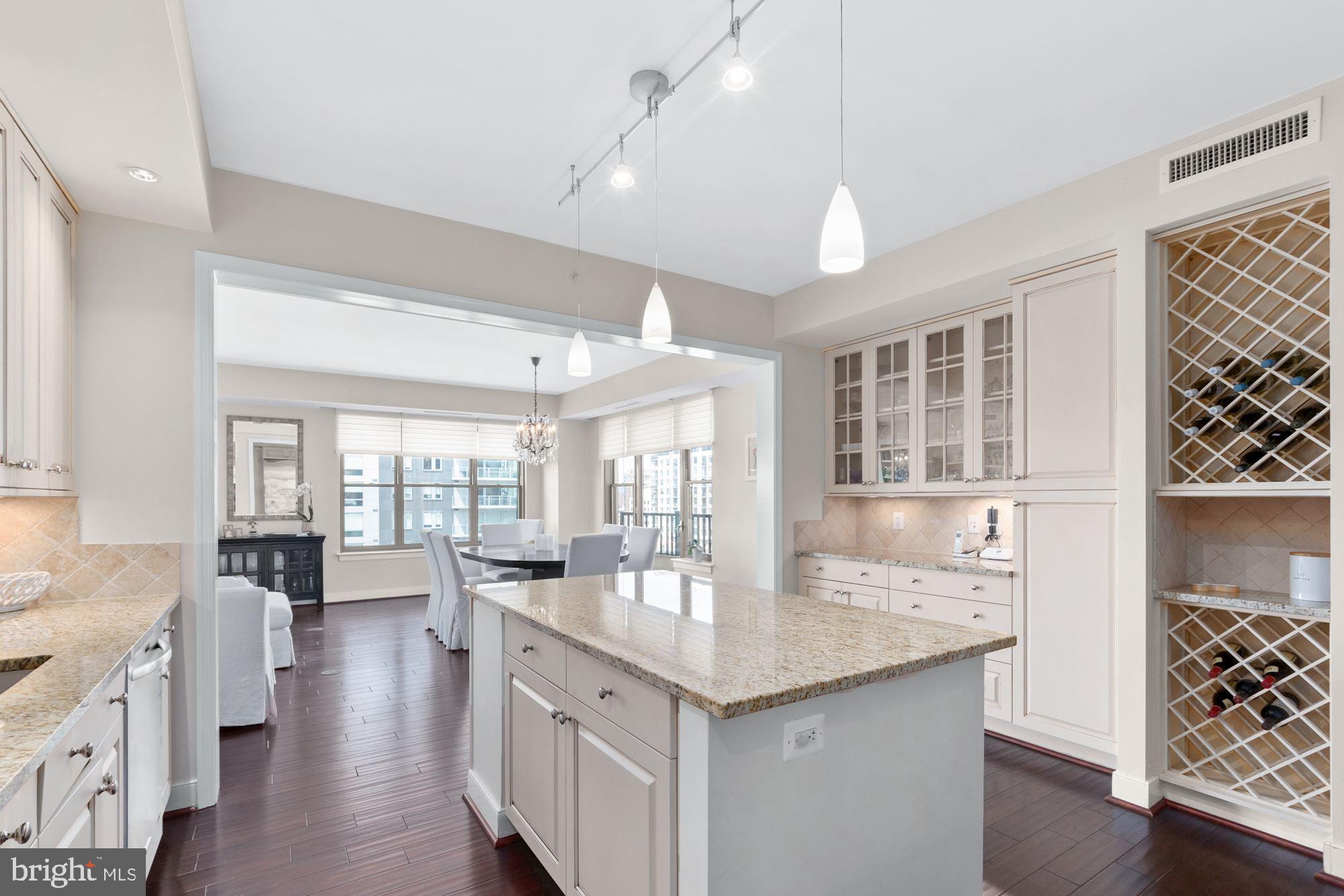 LIONSGATE - Residential