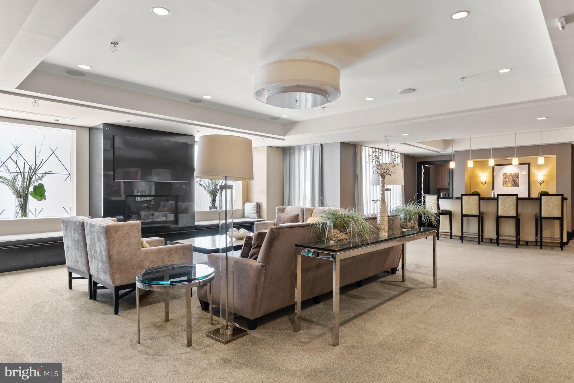 LIONSGATE - Residential