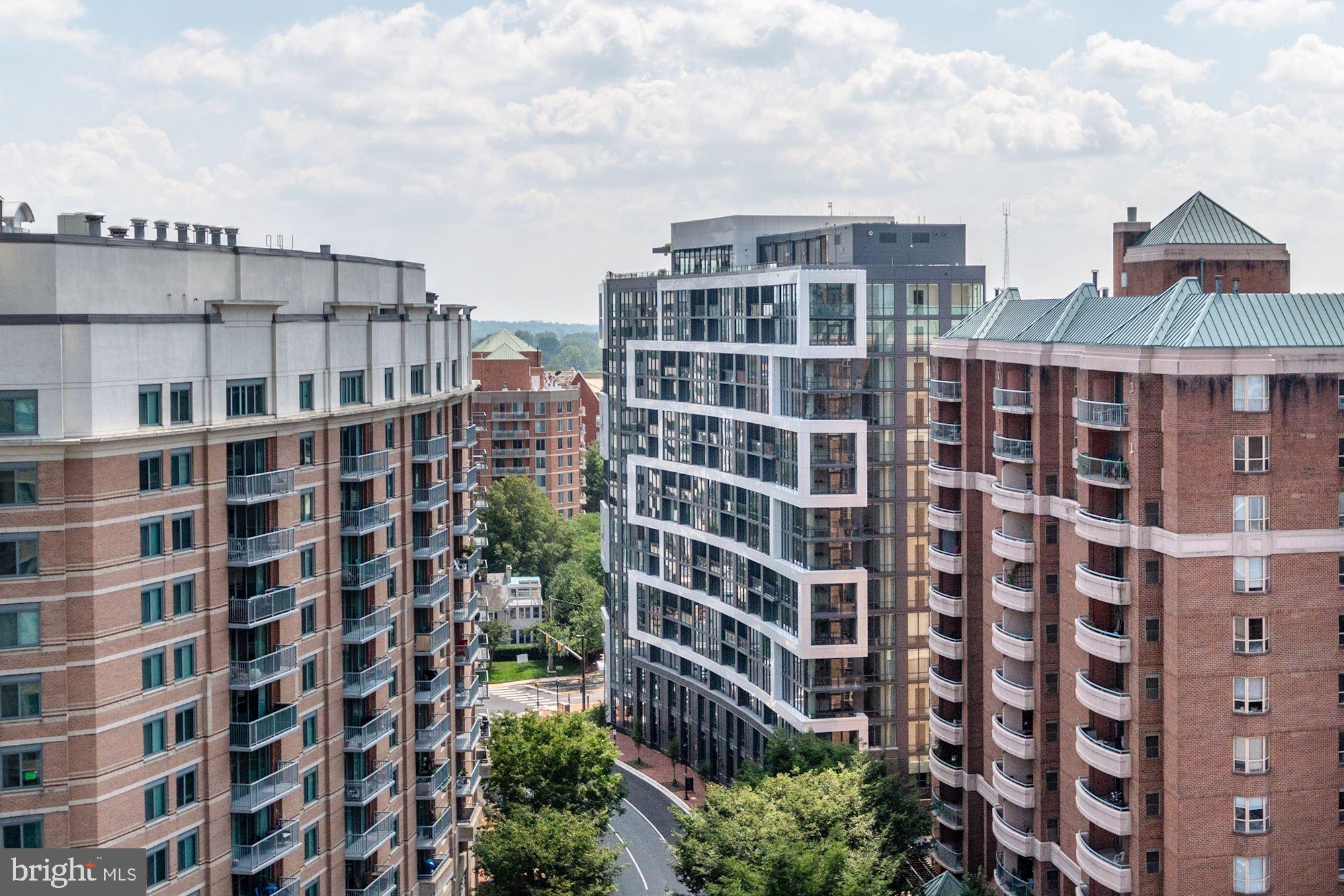 LIONSGATE - Residential