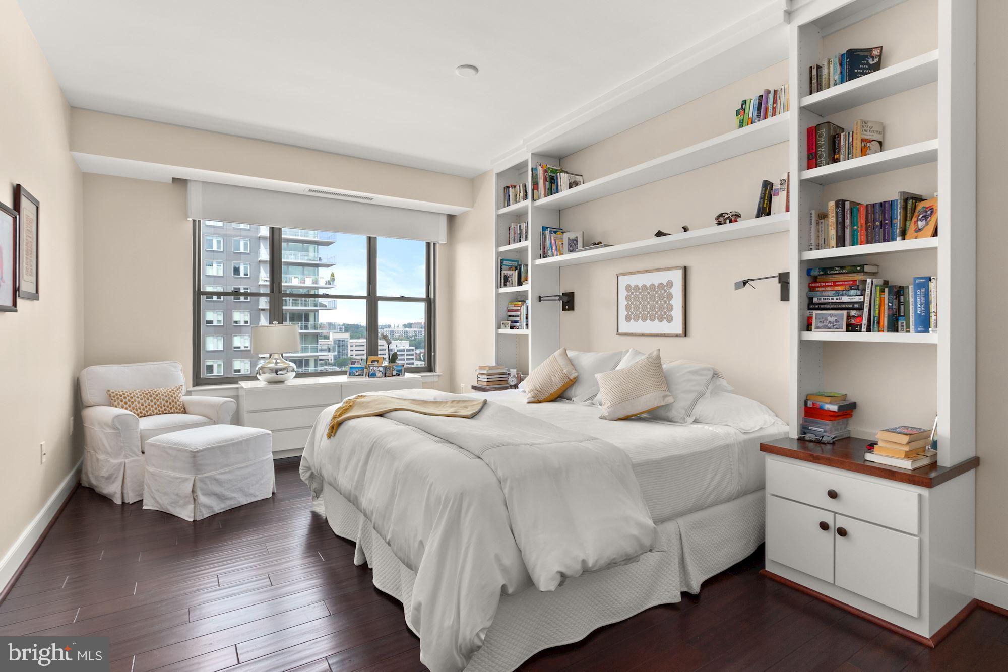 LIONSGATE - Residential