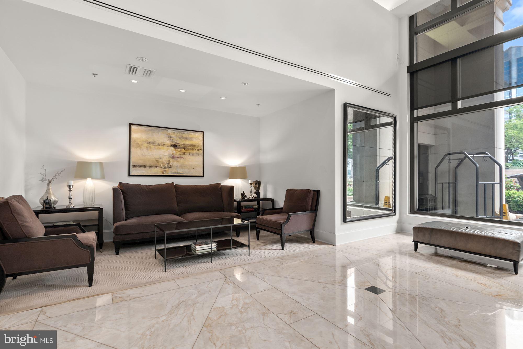 LIONSGATE - Residential