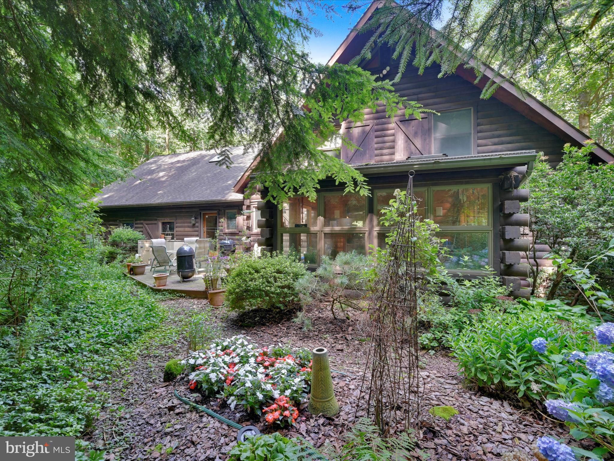 SPRING HILL ACRES - Residential