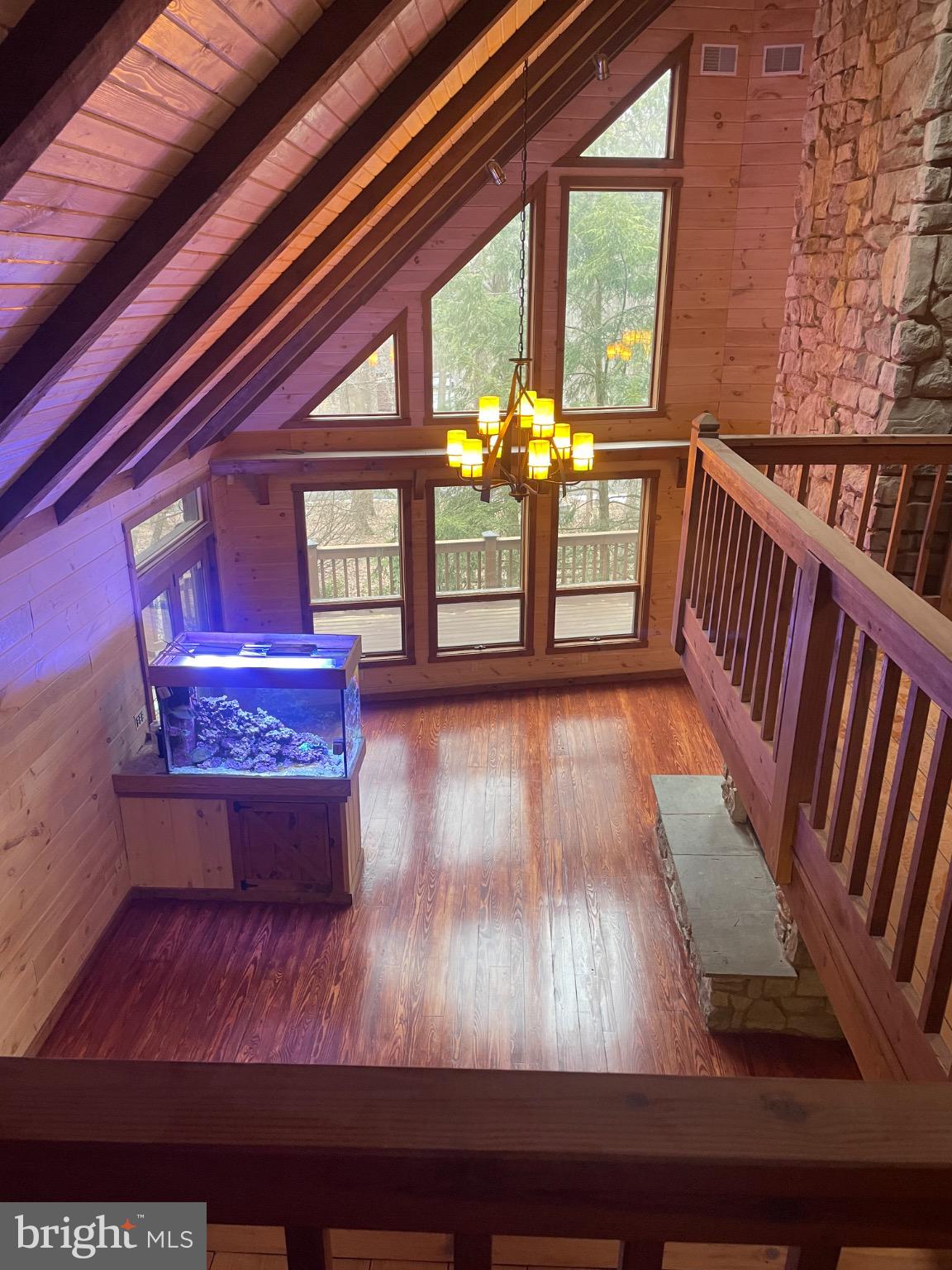 SPRING HILL ACRES - Residential